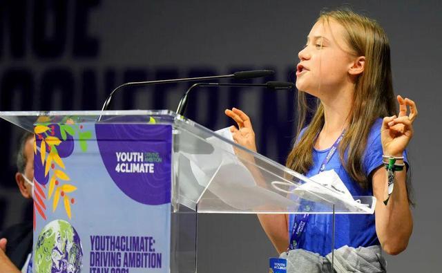 据悉,格蕾塔·通贝里(gretathunberg)在这两天的一场游行活动中,当街
