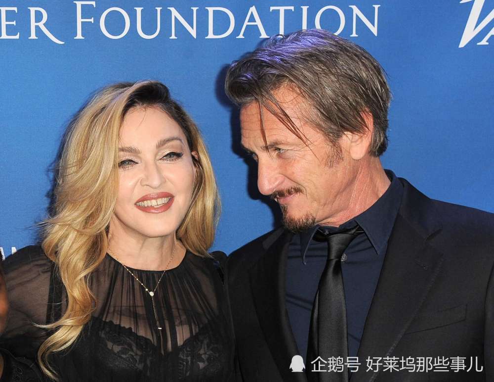 59岁奥斯卡影帝与28岁女友秘密结婚 又一对父女恋修成正果_西恩·潘