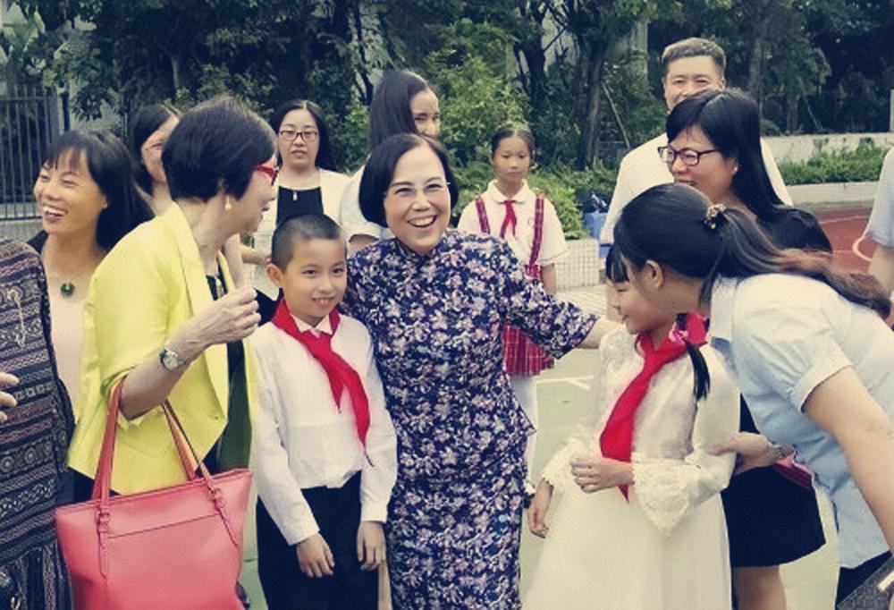 纵横港澳数十年,是致力慈善的隐形富豪_林凤娥_澳门_何鸿燊