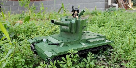 一起来看看这台积木做的kv2吧!_零件_重型坦克_造型