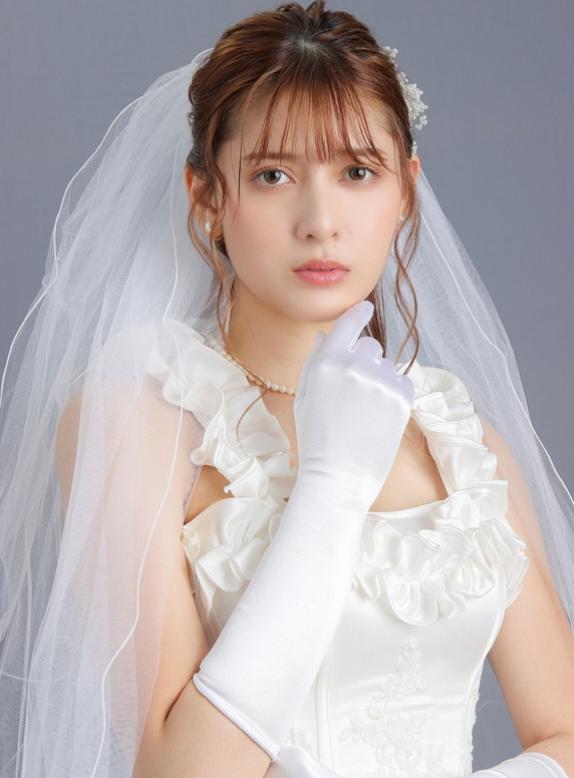 假面骑士圣刃:神代玲花个人婚纱写真集公开粉丝:我老婆真好看_造型