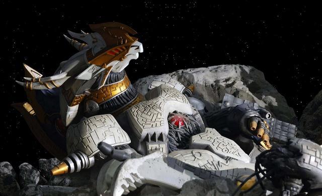 德凯奥特曼第19话追加预览图及剧照无敌的mk2安详地倒下了_形态_核心