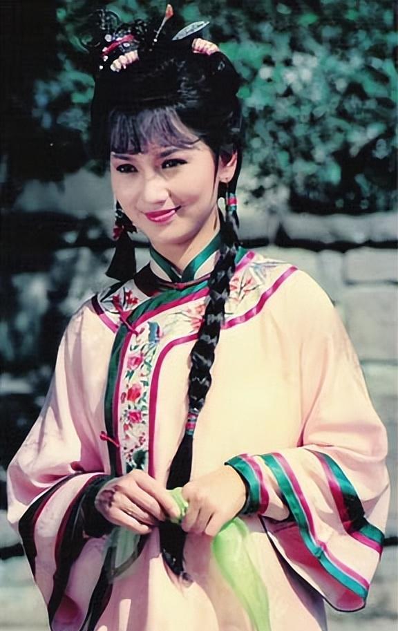 除了"白娘子""冯程程",赵雅芝还参演过这些电视剧_合作_剧情_魔域