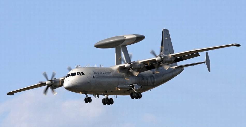 中国空警-200外贸型预警机,为何能越来越受客户欢迎?