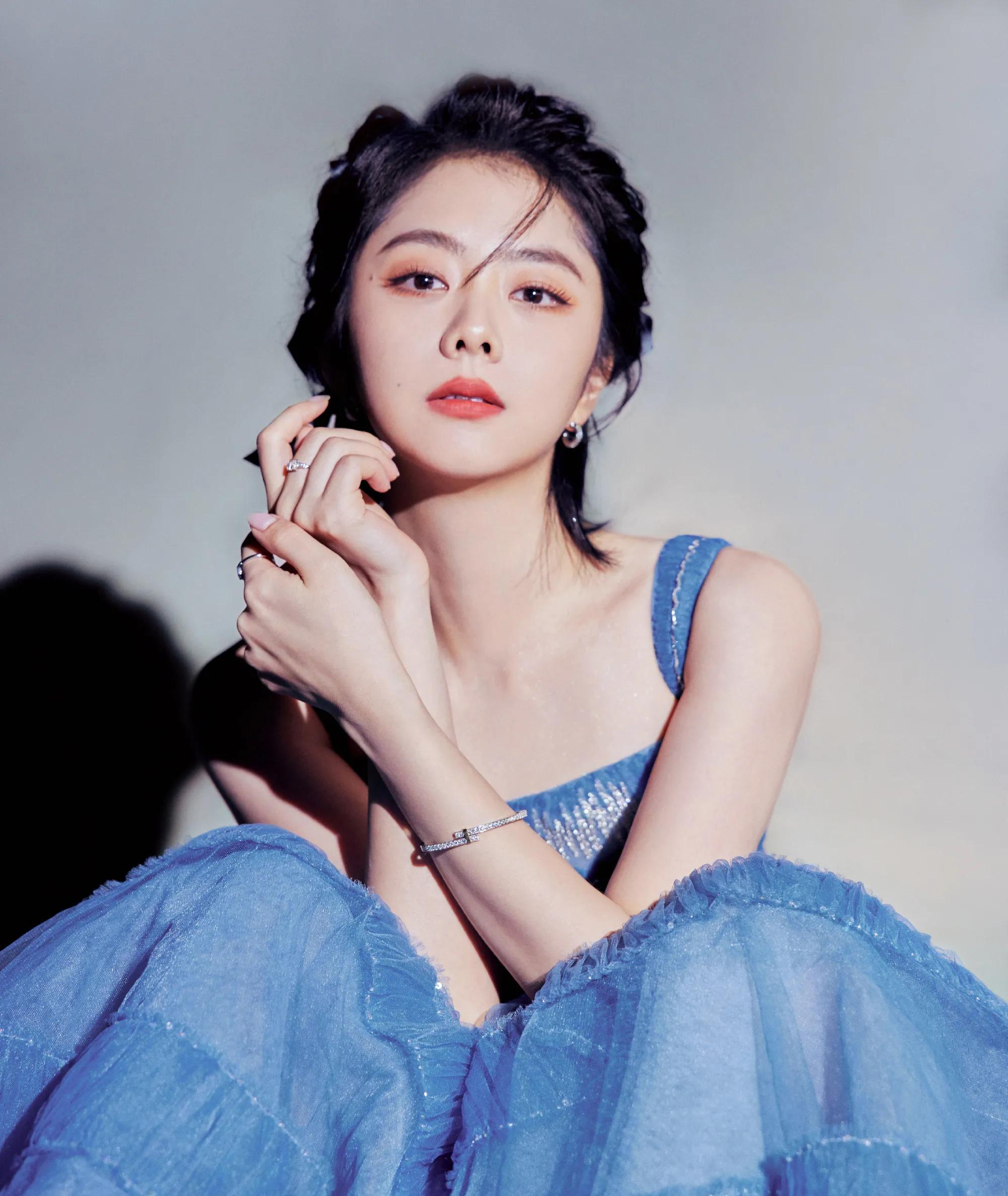 谭松韵 赵露思 李宏毅 王鹤棣 陈飞宇 曾舜晞 杨幂 龚俊 成毅 景甜_王