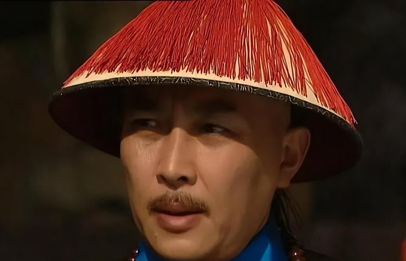 得康熙重用,被雍正砸墓碑,又被乾隆重立墓碑_纳兰_揆叙_儿子