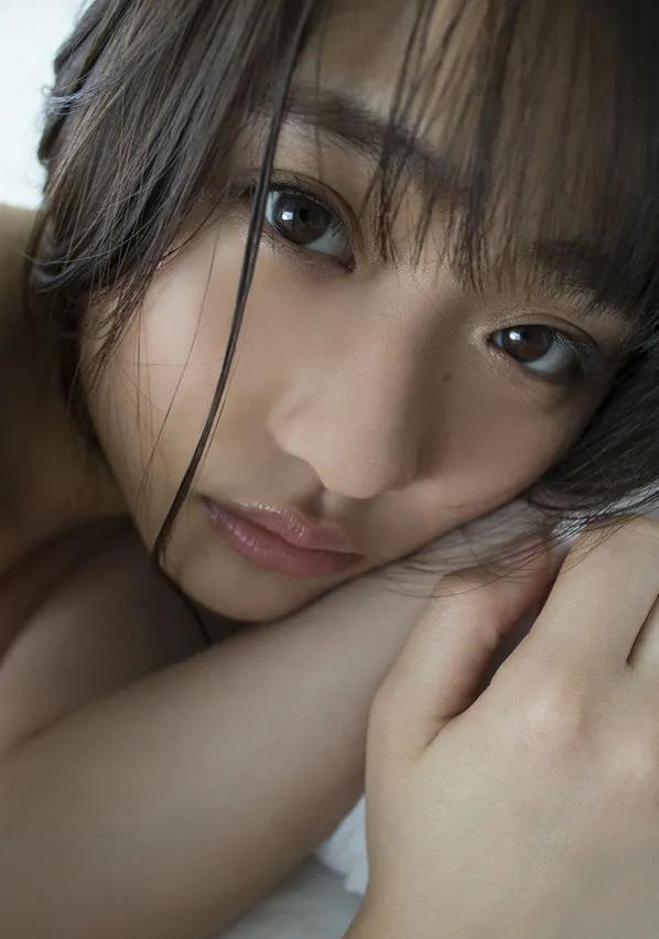 石田桃香美图之叫我小桃吧_旧衣服_杂志_臀围