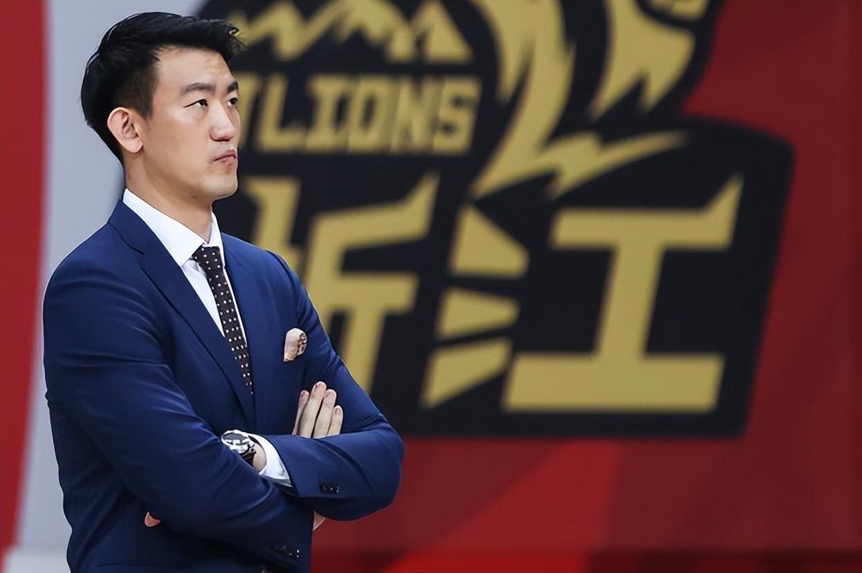 近日,有消息称广厦男篮将要换帅,王博指导或许要下课,外教法莱卡斯将