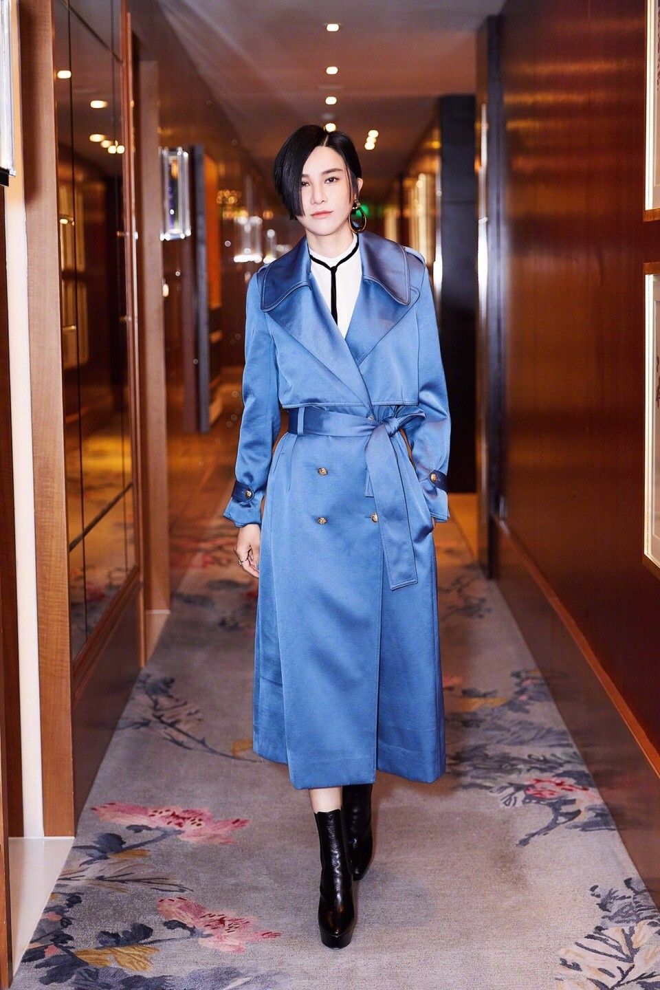 6位上海籍著名女歌手:辉煌伴着眼泪飞_毛阿敏_沈小岑_歌曲