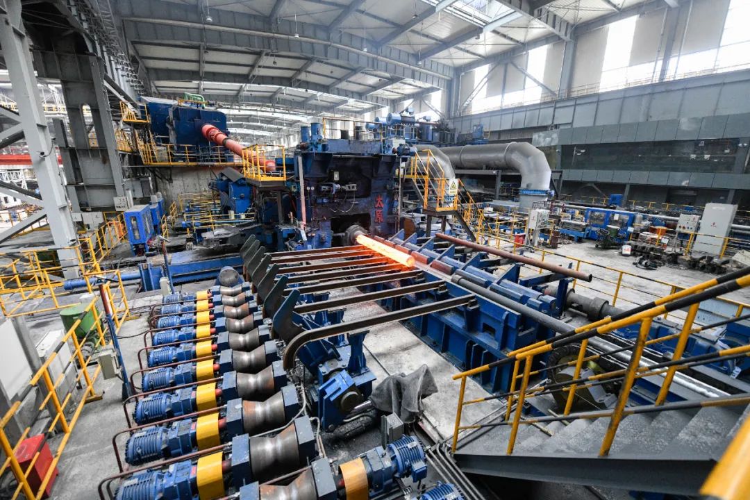 承德建龙钢铁获评"河北省科技领军企业"_行业_项目_创新