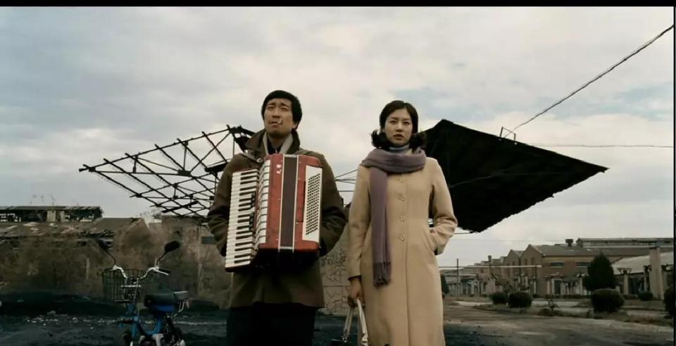 从拍摄手法,镜头角度分析《钢的琴》:张猛个性张扬之影片佳作_画面_陈