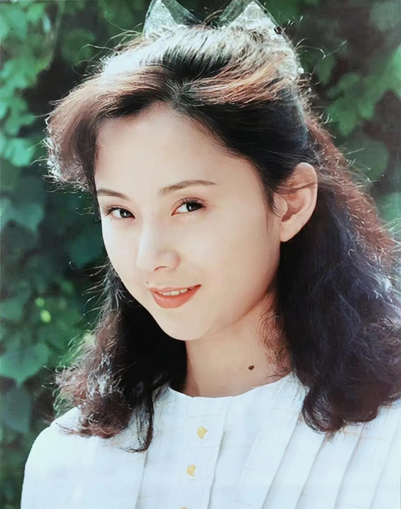 安雯:林黛玉的最优选择,替夫还债再度复出,令人惋惜_张静林_陈晓旭_苏