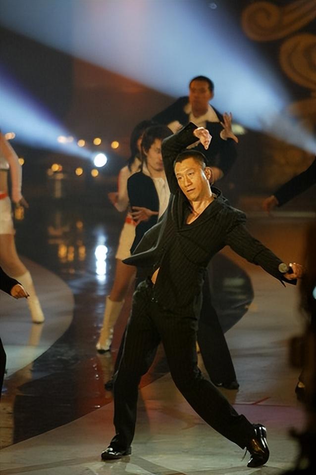 迎娶娇妻过日子,孙红雷是这样的人吗_丁佳丽_霹雳舞_小时候