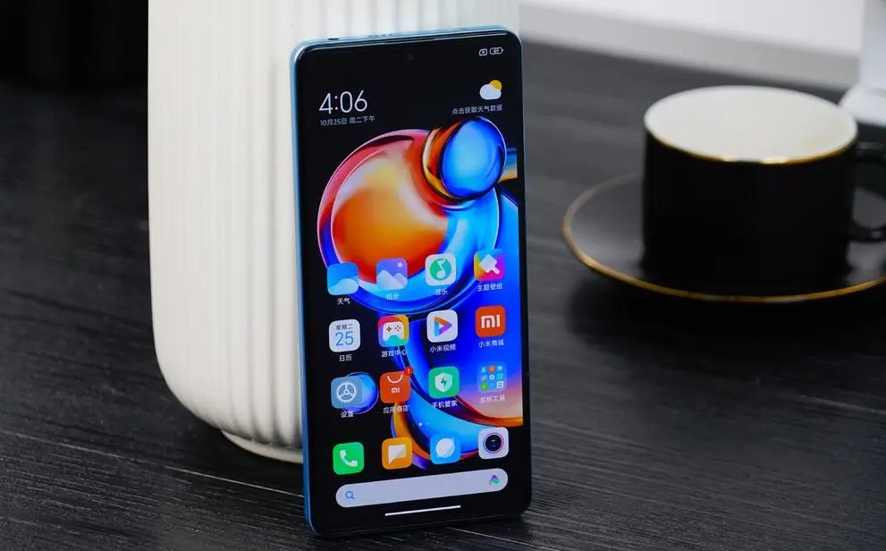 原创
            曾一小时卖出35万台，如今跌至1429元起，5000mAh+OIS光学防抖2