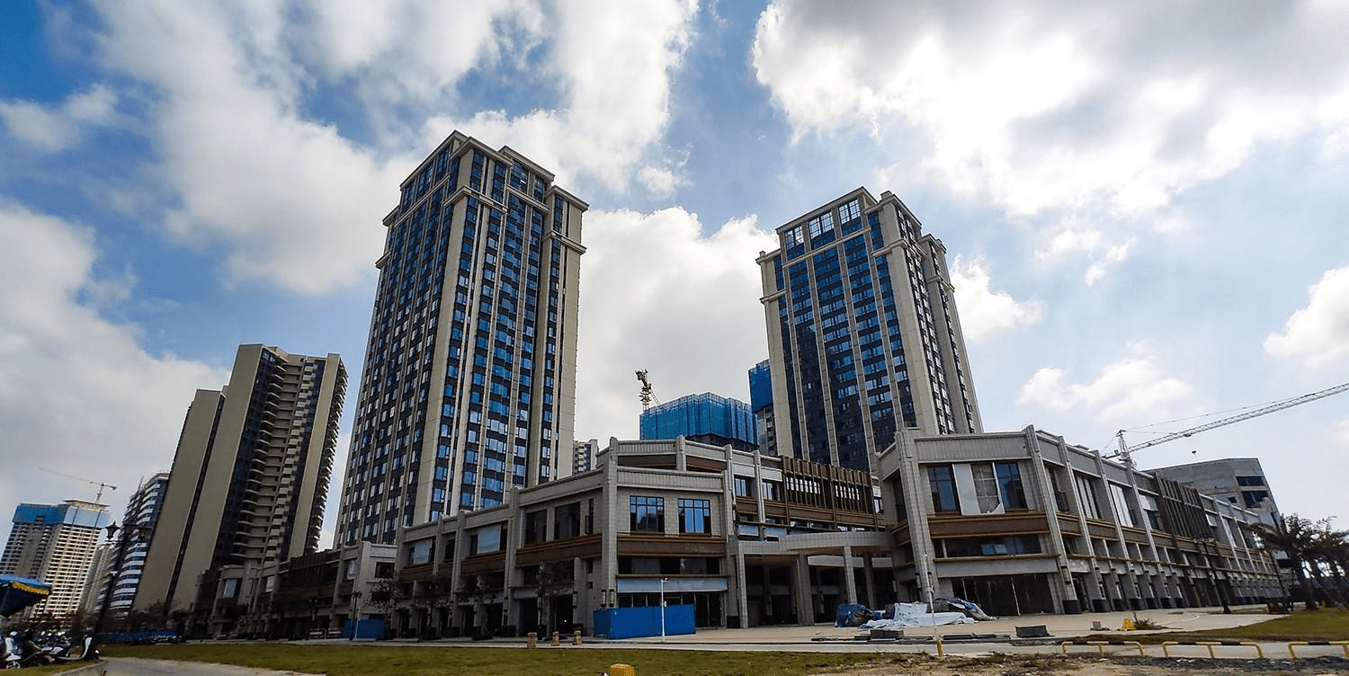 北海恒大雅苑售楼部已经开始拆除,看来复工在加快了_建设_商业街_进行