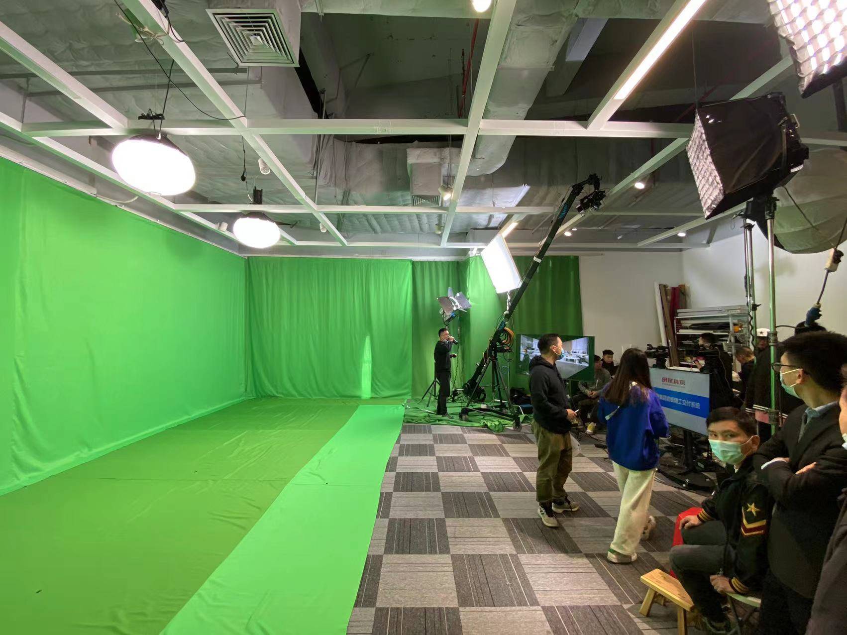 无影墙:长:11米,宽13米,高6