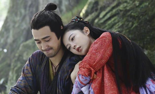 《玲珑》39岁袁弘饰演父亲遭嘲,掉粉1万后委屈发文,求粉丝回来_演技