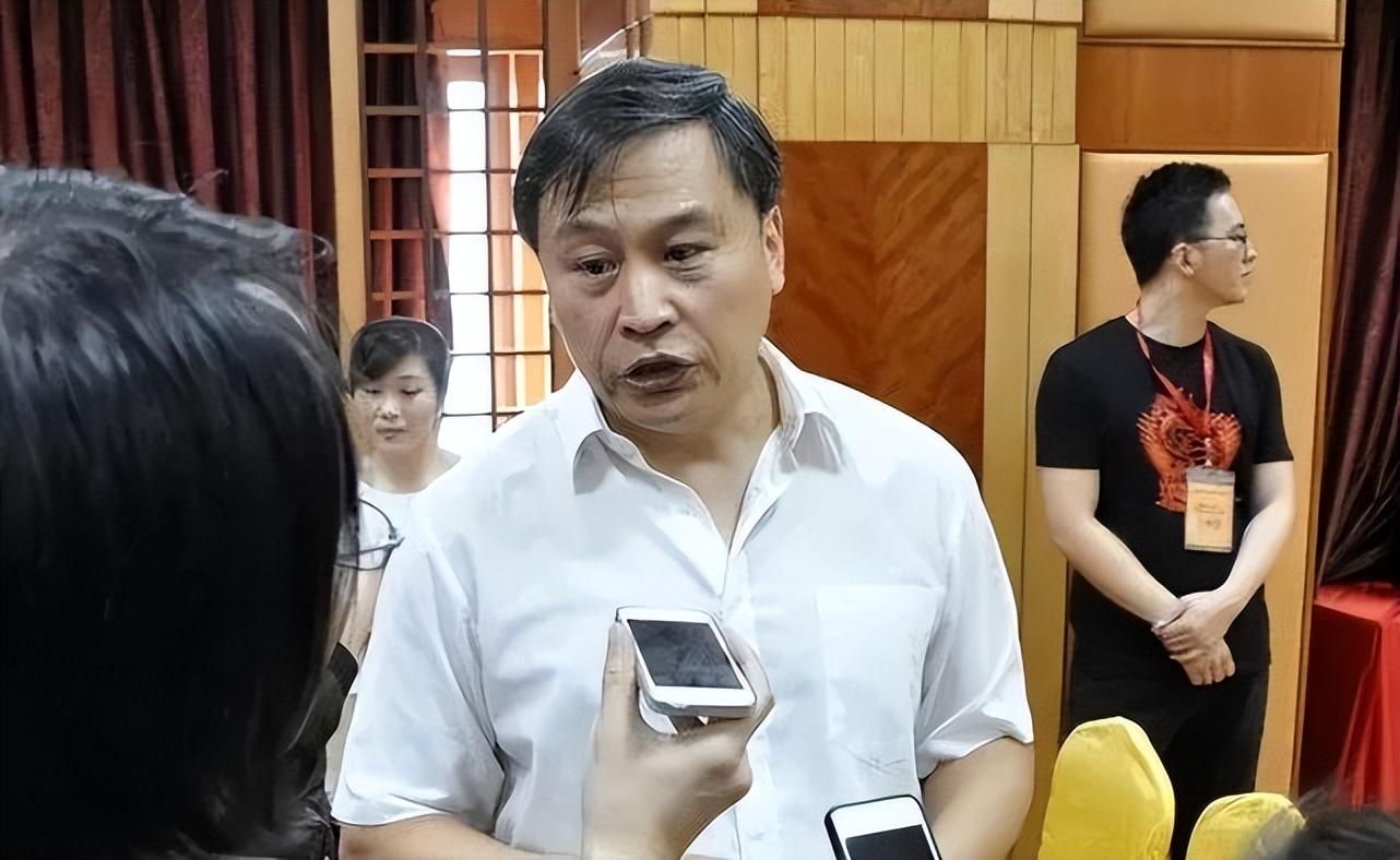 前中国女篮功勋教练涉嫌严重违纪违法,目前正接受调查_李亚光_转型