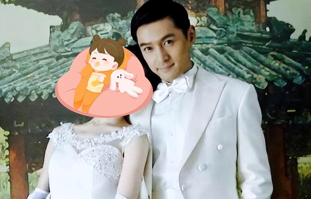 3,据悉,胡歌老婆的名字叫做黄曦宁,是个93年的女孩,加入胡歌团队已经8