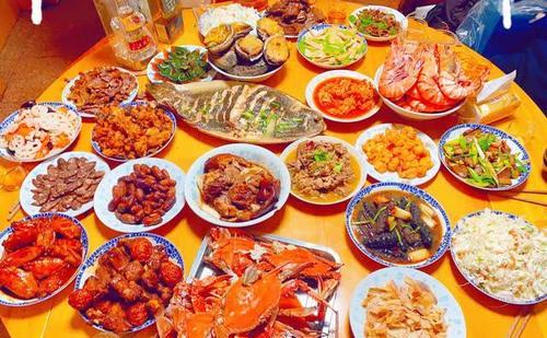 大集合全国年夜饭,东北最豪华云南最接地气,广西老表一眼就能分辨