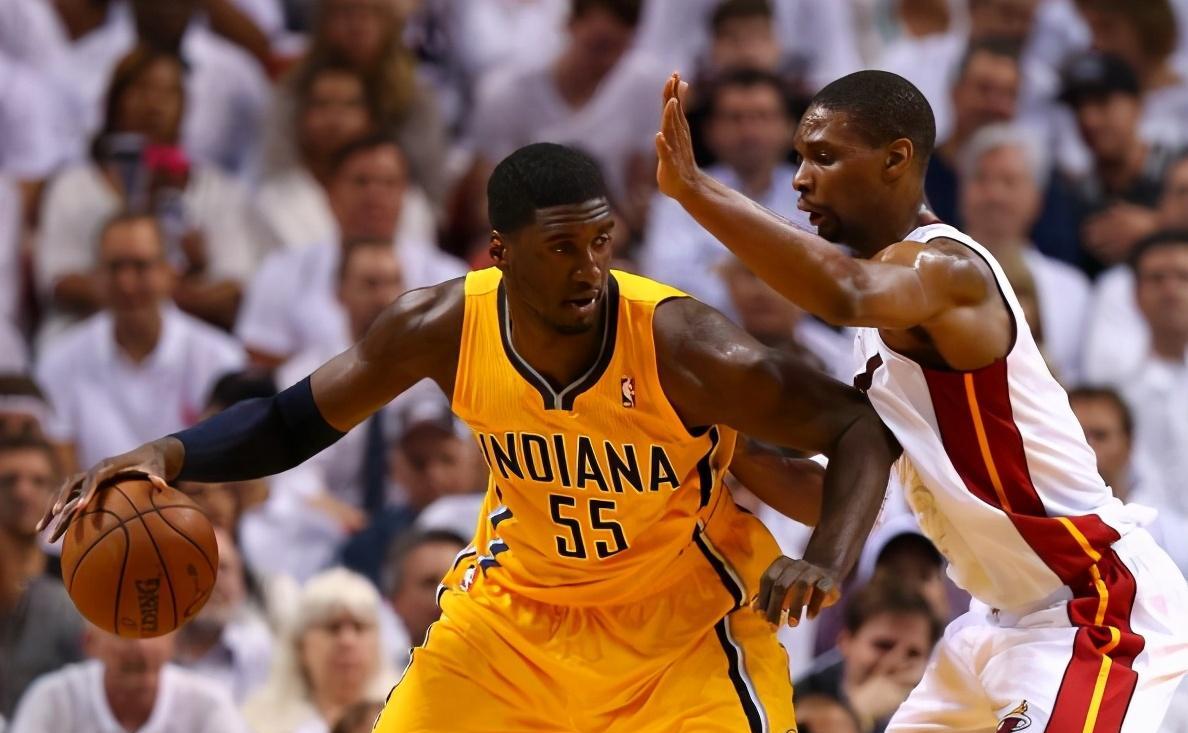 高圆圆希伯特有几场是0分0板,他是打三巨头热火就巅峰的狠角色_篮板