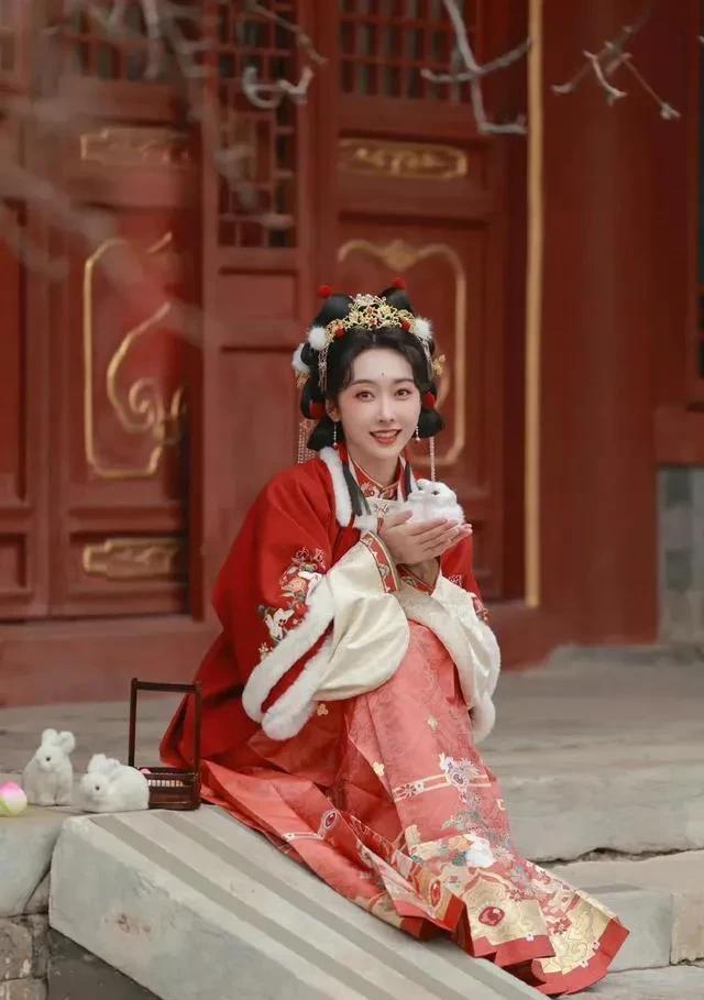 明星贺岁丨演员宣璐 福星高照 清新淡雅甜美_女孩子_林智双_声明