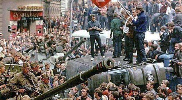 苏联不傻,但为什么频频与盟友过不去呢?