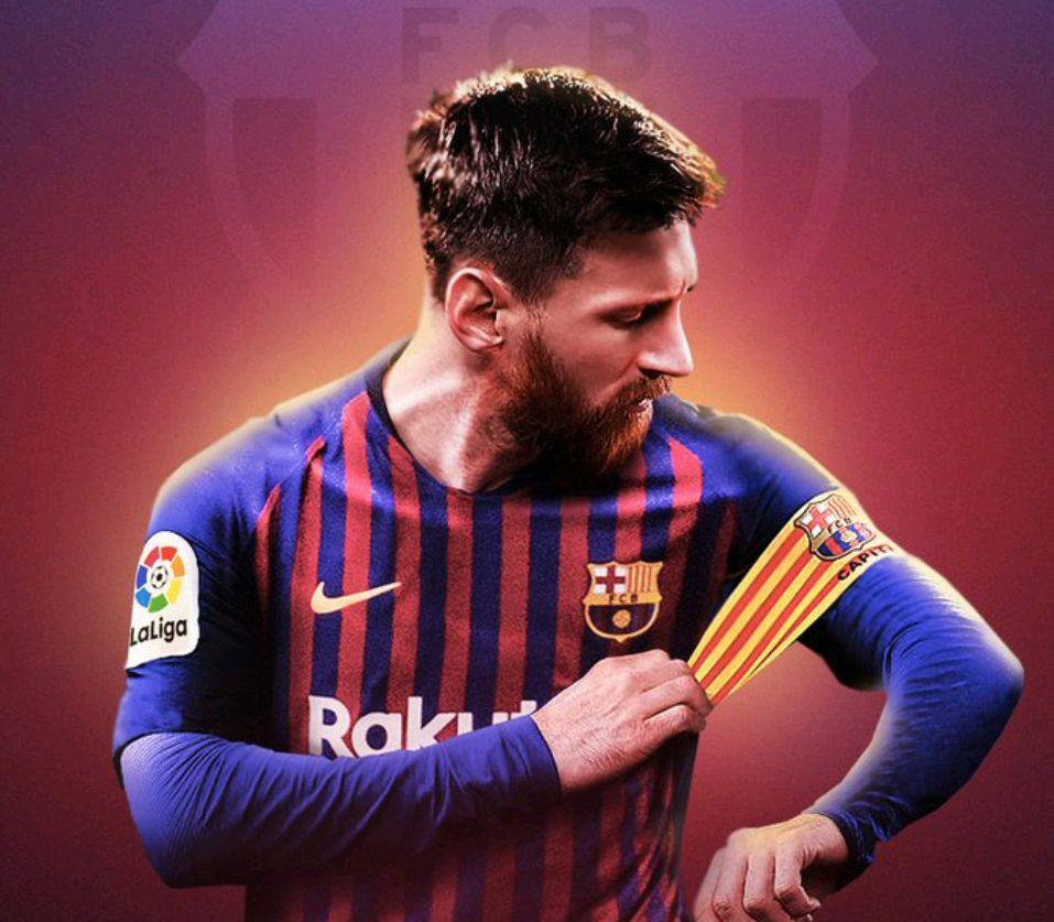 他努力保持着巅峰 将巴萨带进了辉煌 可巴萨 却依然把他弄丢了_梅西