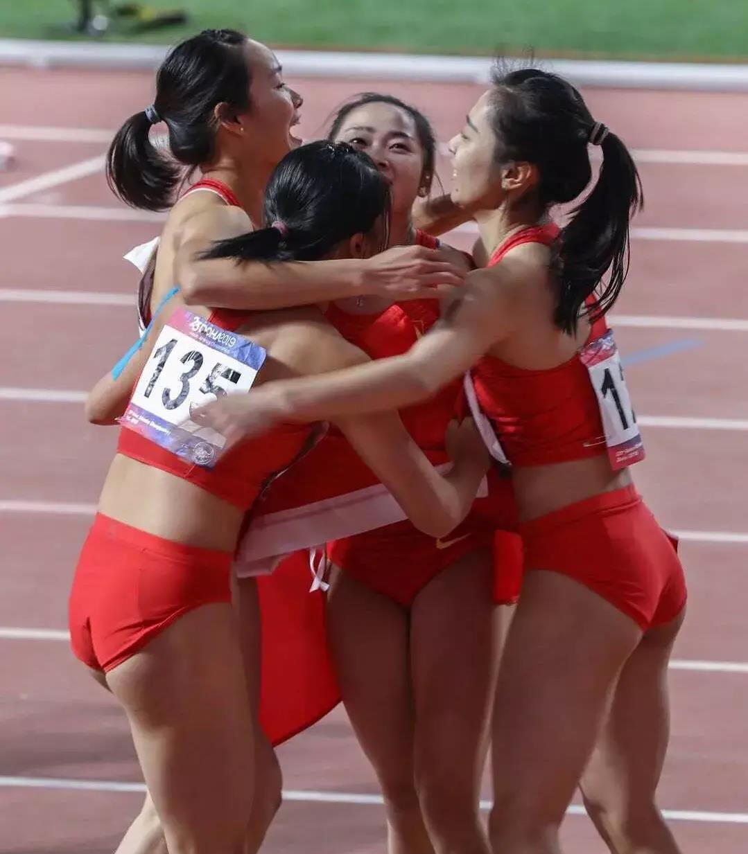 霸气发声,神秘纹身被遮挡_葛曼棋_比赛_女子