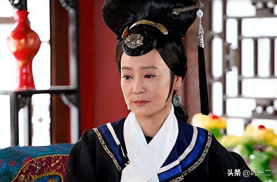 清朝在位最短的皇太后,儿子当皇帝她却很郁闷,6个