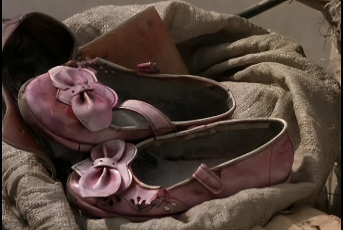 今日推荐电影《小鞋子》(伊朗)_妹妹_整部_主人公