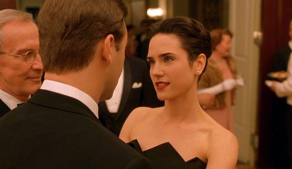 在2002年的《美丽心灵》中,她是数学家约翰·纳什的妻子艾莉西亚,把