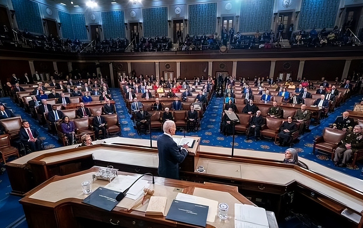 美国国会开会图片