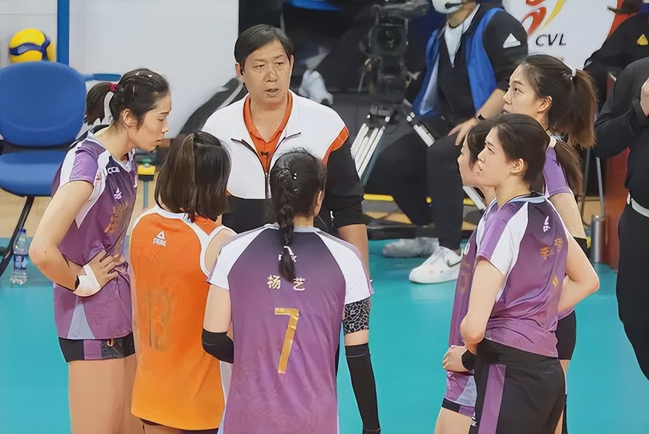 曾拿800万顶薪,31岁当cba老总,亲家背景雄厚_张智涵_天津市_球迷