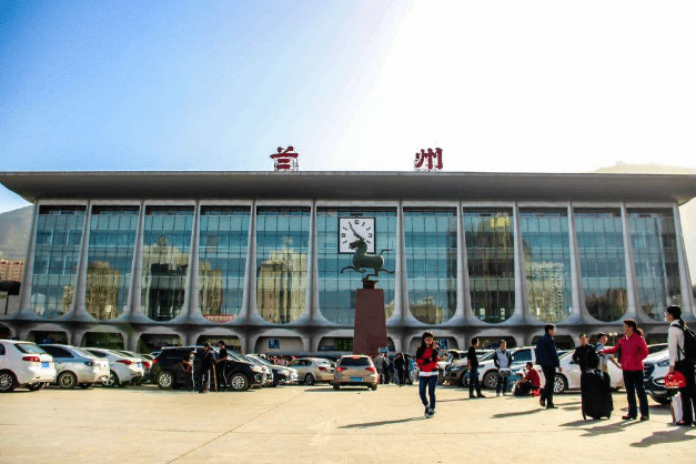 中国国内尴尬的火车站，名字被写错了，却仍坚持66年不改回！(图3)