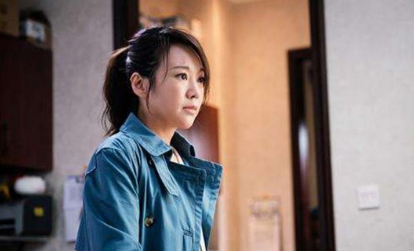 闫妮,这次在电影中也是和黄磊两个人演夫妻,其实在闫妮的心里,黄磊