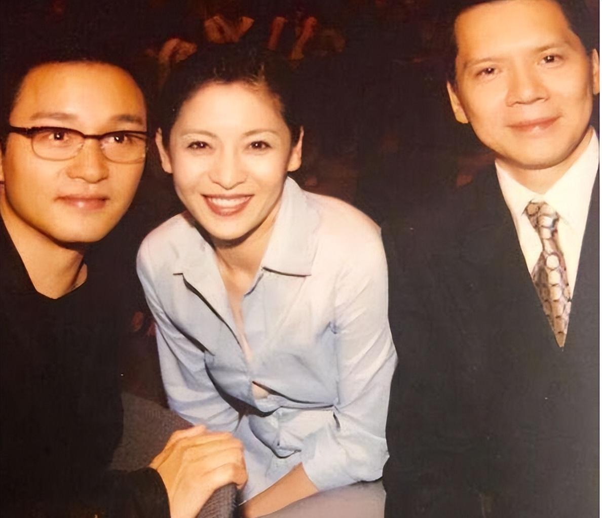 陈岚_向华强_母亲