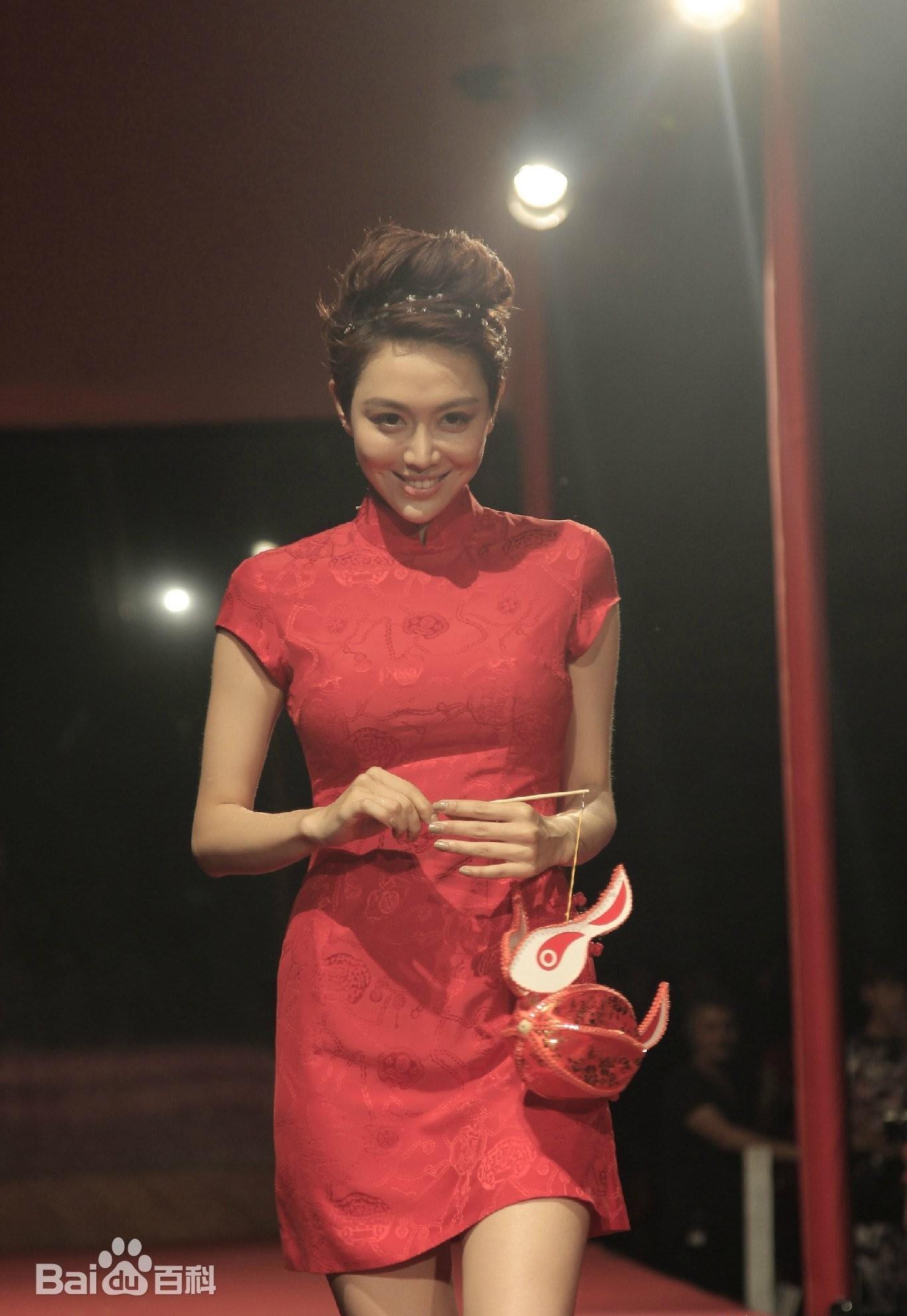 胜似姐妹花的影视双姝(之一):王晓晨和姜妍_电视_射雕英雄传_女子