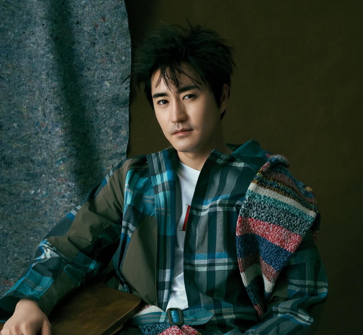 杨玏:从小童星到实力派演员,成为父亲骄傲,如今事业爱情双丰收_杨乐