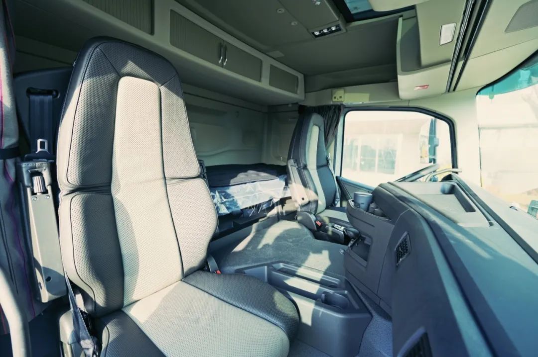 德野/诺马迪森/越野房车 - 原汁原味的北欧风——全新一代沃尔沃fmx