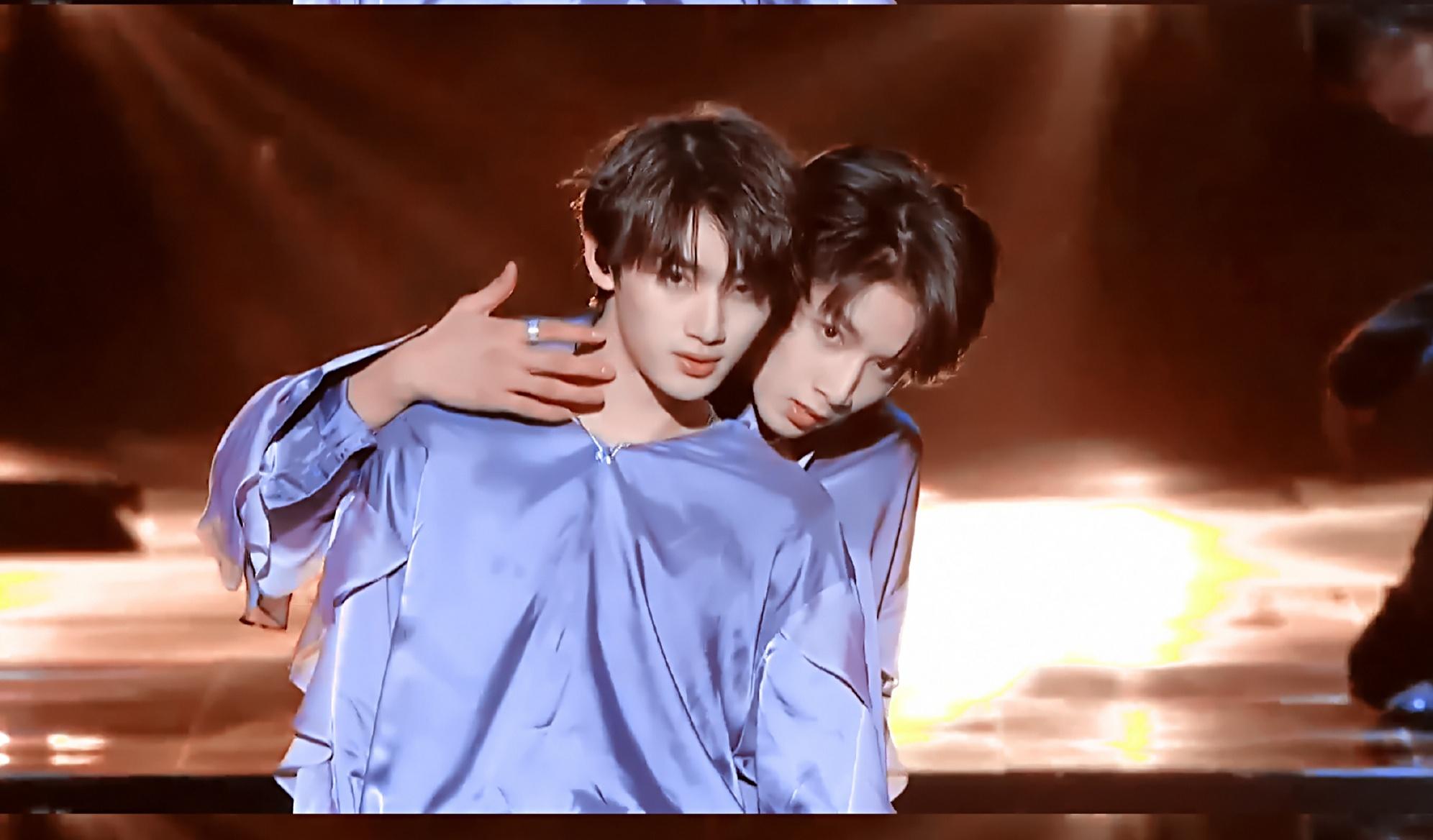 《要你管》好酷,七个男孩按时长大了_丁程鑫_严浩翔_舞台