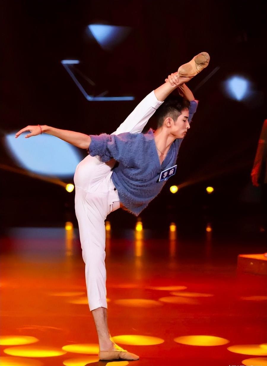 国家舞者粉丝群内发飙,情绪傲慢言论偏激:不帮我你们也别想好过_李响_