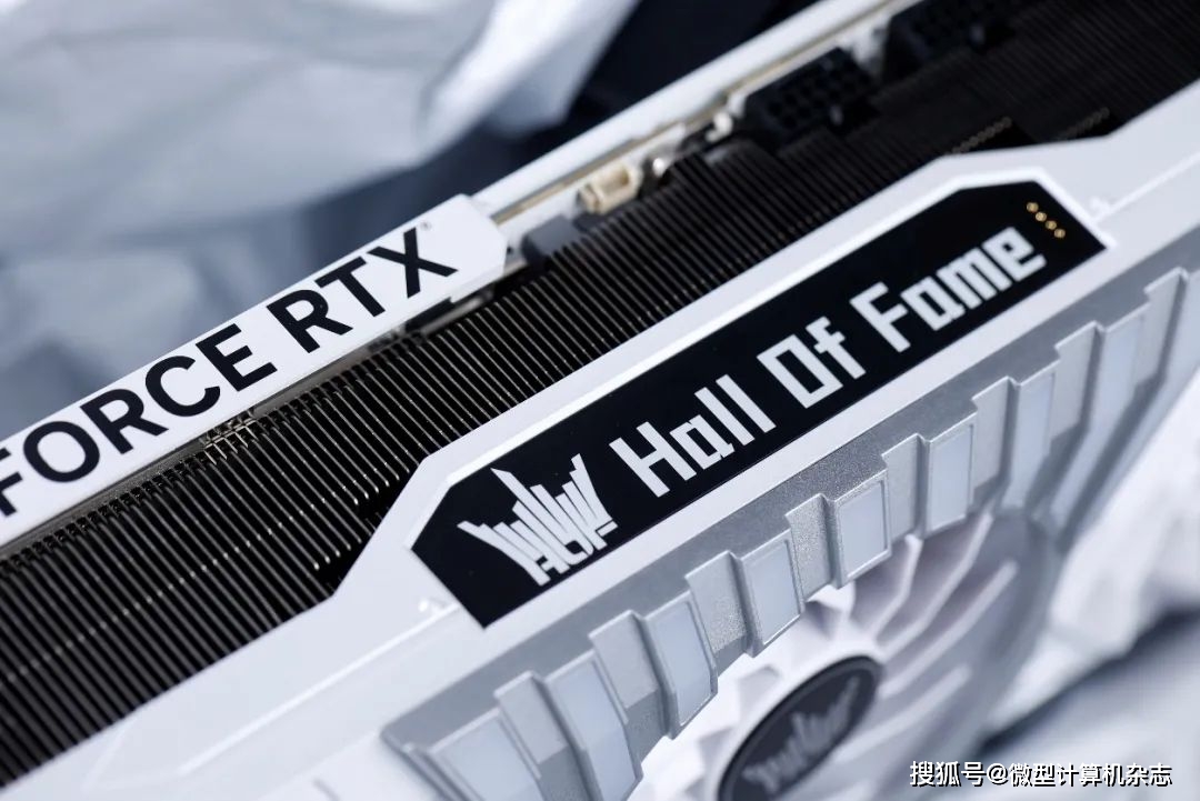 "出道即巅峰"——品鉴影驰geforce rtx 4090 hof oc lab plus_皇冠