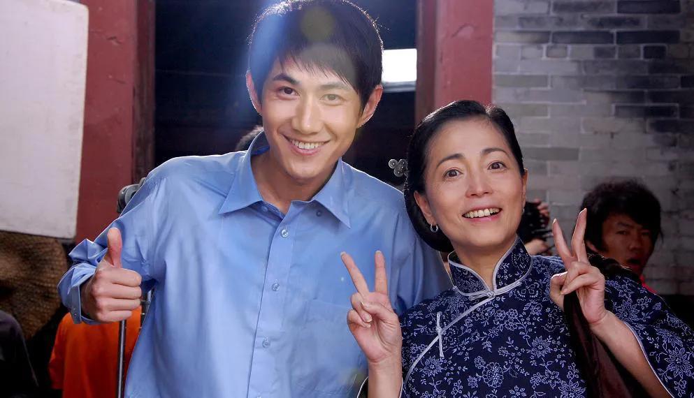 演员何明翰:成李幼斌弟子,曾辞演还珠格格,如今不火还成大龄剩男_角色