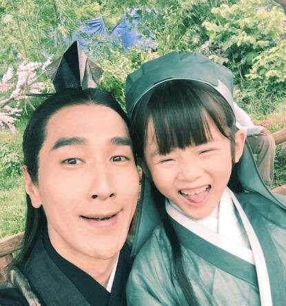 糯米团子张艺瀚自曝害怕杨幂杨幂张艺瀚私下零互动真相_截图_微博