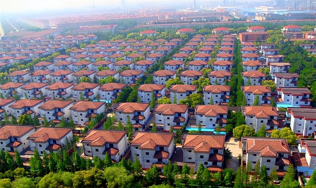 山东有座土豪村,年收入超1000亿元,还吞并了周边8座村庄_山村_南山