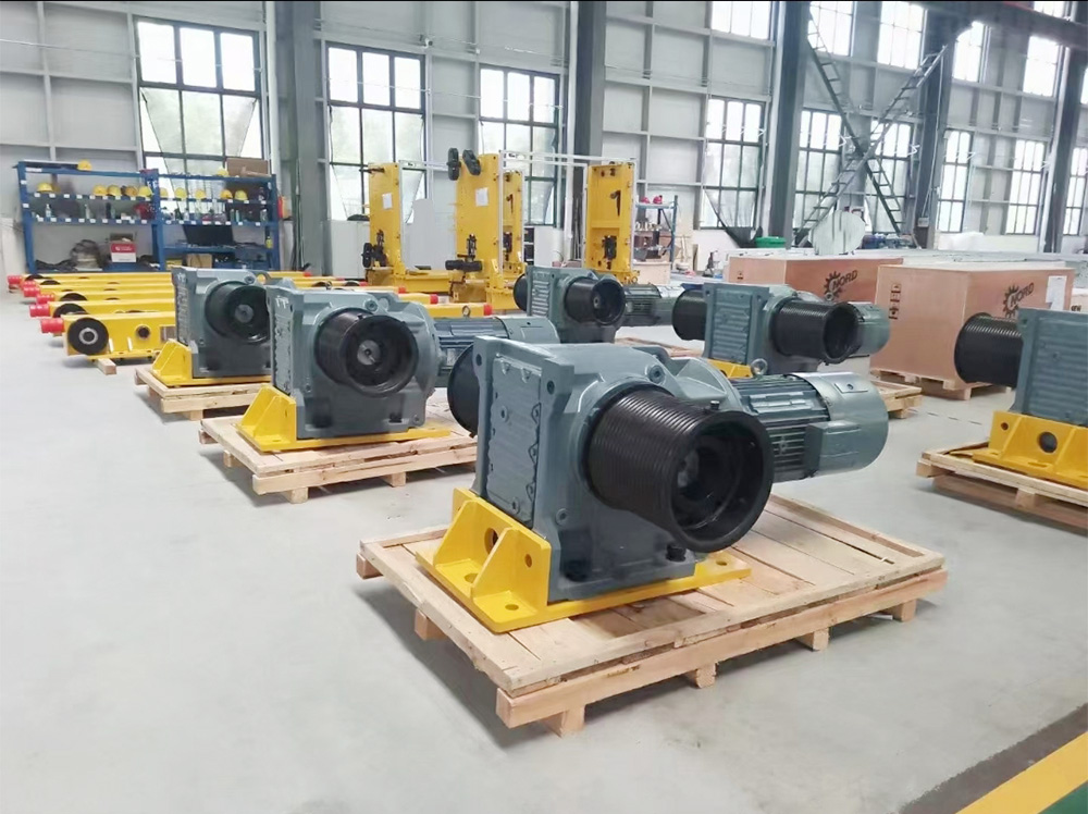 铝合金双立柱堆垛机成轨道交通行业智能化仓储解决之道_项目_设备_出