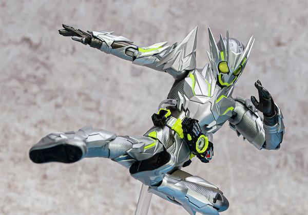 假面骑士01金属簇蝗虫shf手办官博销魂歪头还原暴走形象_形态_恶意