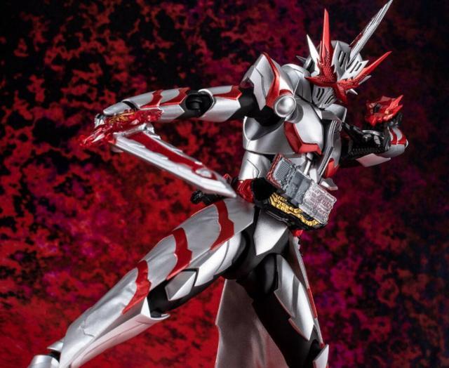假面骑士圣刃龙纹骑士shf手办官方实物玩具涂装问题遭粉丝吐槽_相关