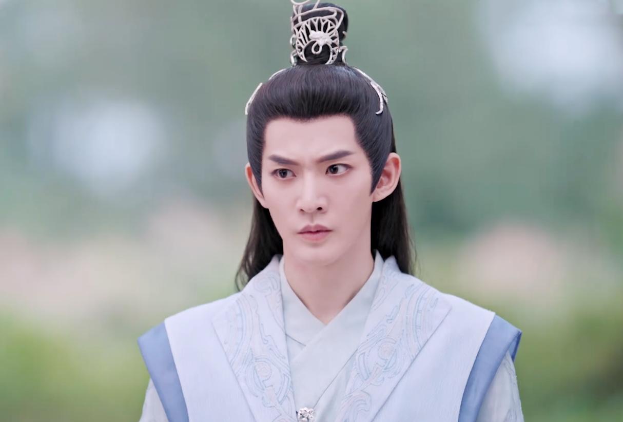 重紫:万劫,卓昊,秦柯为重紫而死,洛音凡不配爱重紫,两次杀她_魔尊